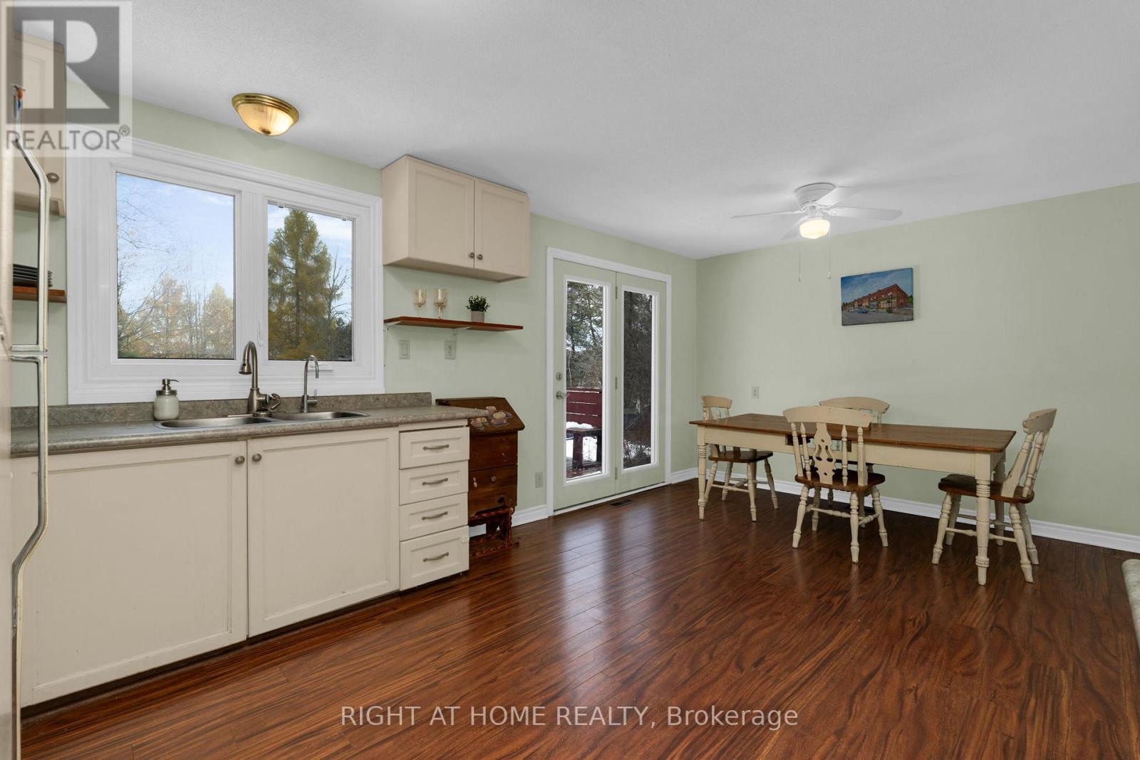 2421 10 Side Road N, New Tecumseth, Ontario  L0G 1W0 - Photo 16 - N12542576