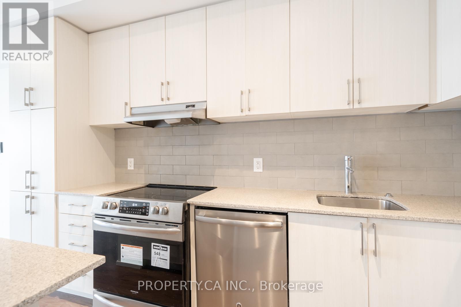 2102 - 2560 Eglinton Avenue W, Mississauga, Ontario  L5M 0Y3 - Photo 10 - W12550504