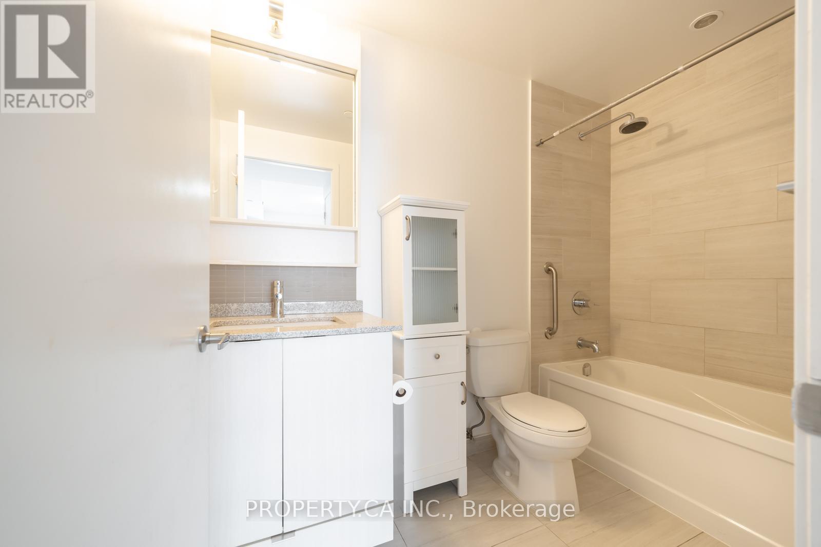 2102 - 2560 Eglinton Avenue W, Mississauga, Ontario  L5M 0Y3 - Photo 16 - W12550504