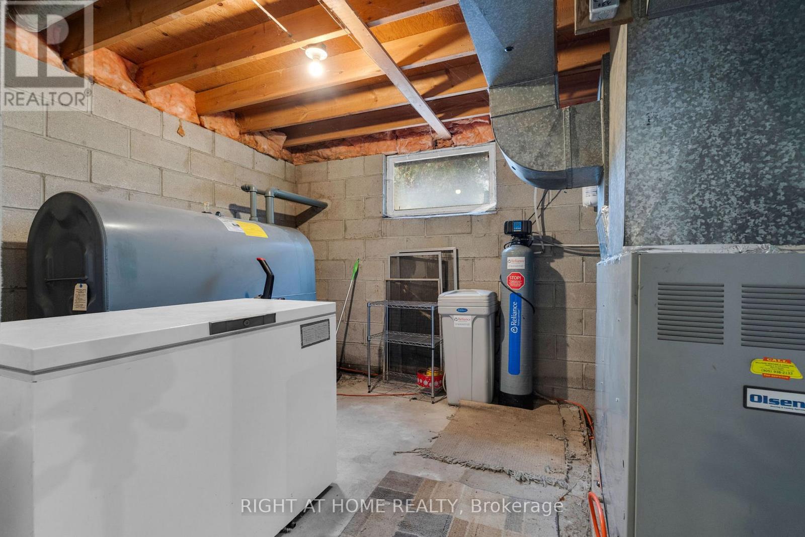 2421 10 Side Road N, New Tecumseth, Ontario  L0G 1W0 - Photo 35 - N12542576