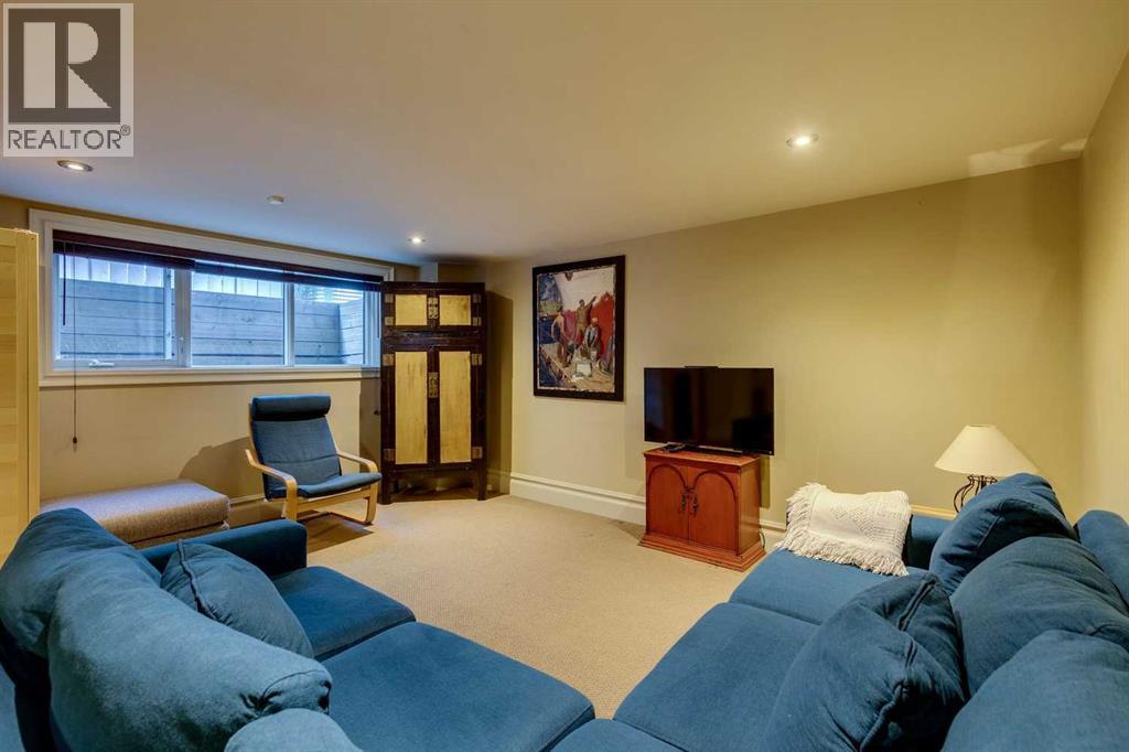 462 12 Street Nw, Calgary, Alberta  T2N 1Y8 - Photo 39 - A2246604