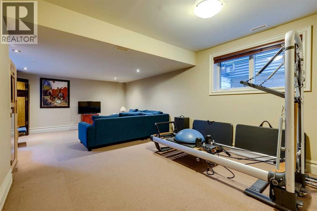 462 12 Street Nw, Calgary, Alberta  T2N 1Y8 - Photo 38 - A2246604