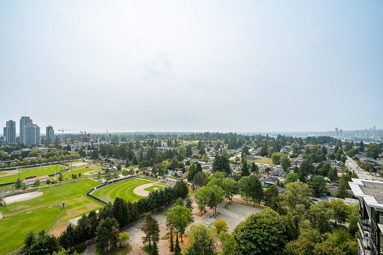 2507 10777 University Drive, Surrey, British Columbia  V3T 0E6 - Photo 2 - R3067595