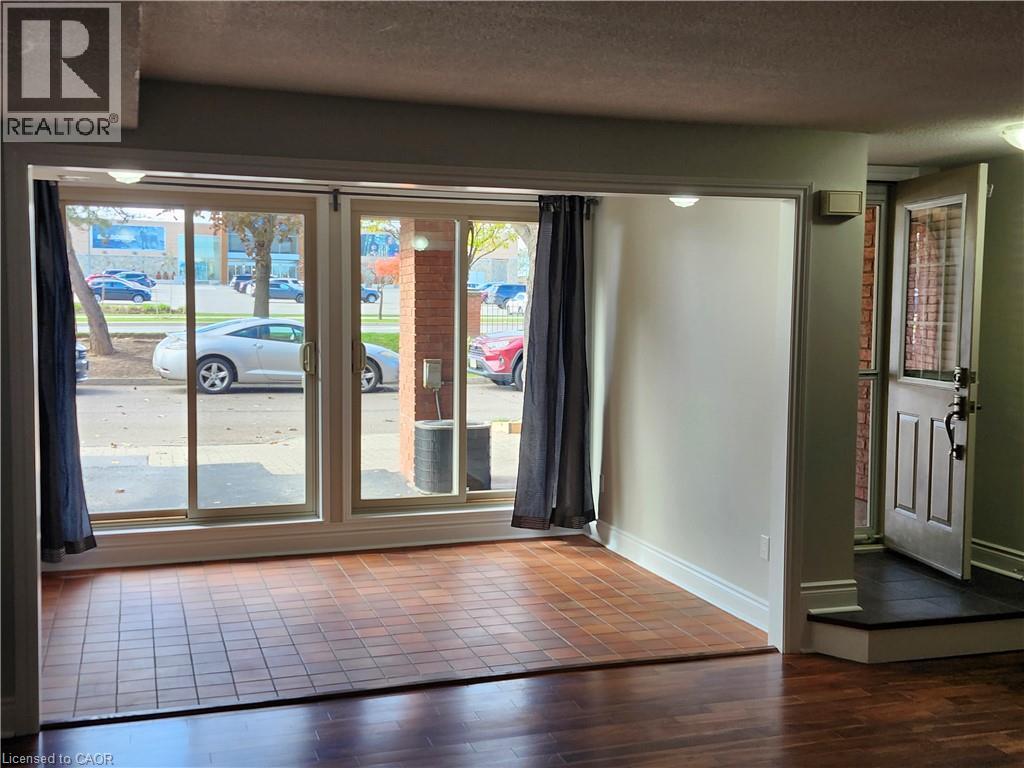 895 Maple Avenue Unit# 223, Burlington, Ontario  L7S 2H7 - Photo 12 - 40788432