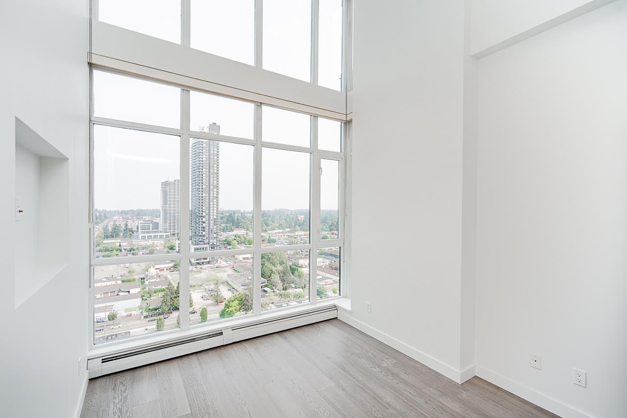 2501 10777 University Drive, Surrey, British Columbia  V3T 0E6 - Photo 11 - R3067580