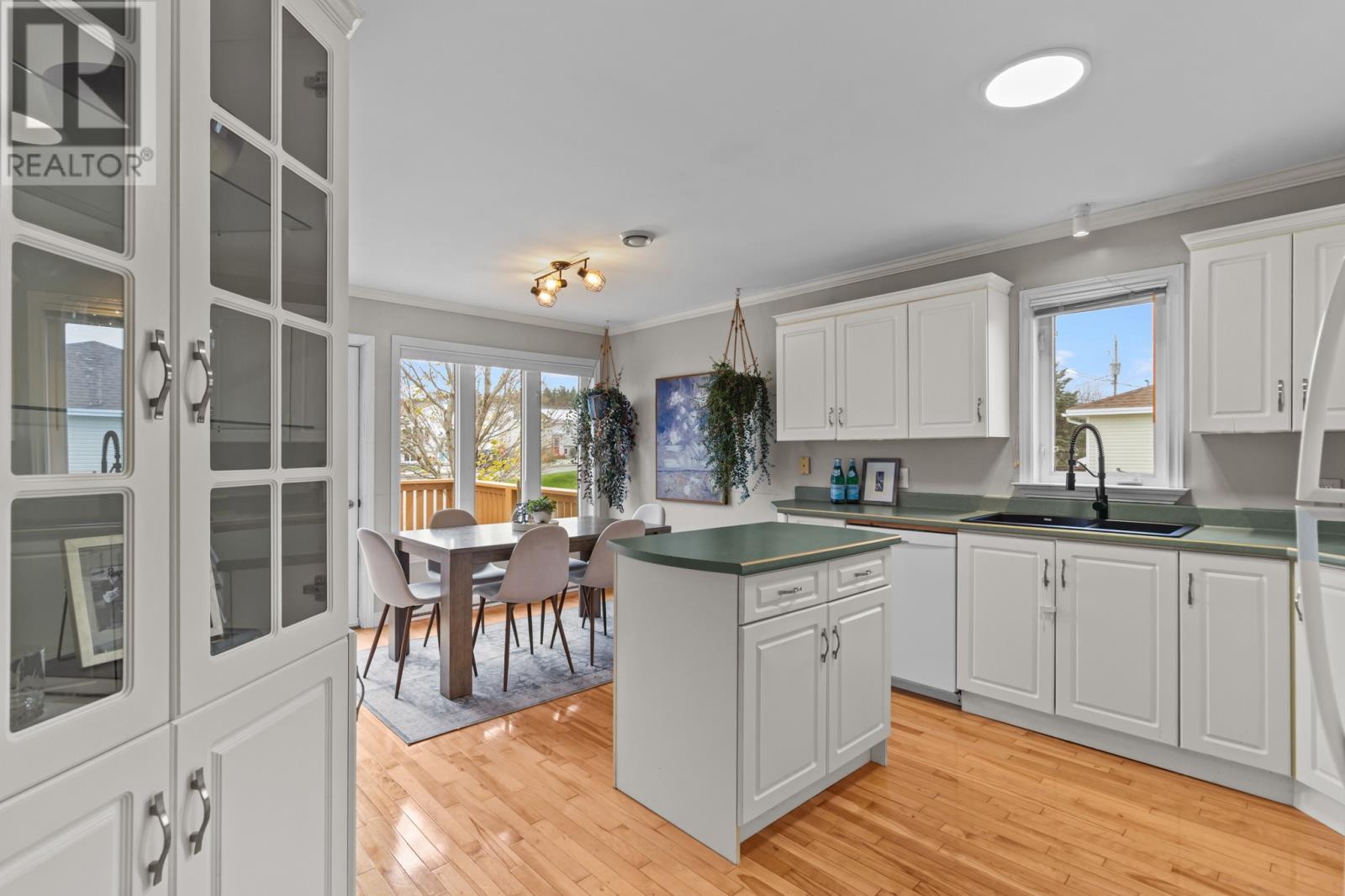 24 Errol Place, St. John's, Newfoundland & Labrador  A1A 5H6 - Photo 6 - 1292440