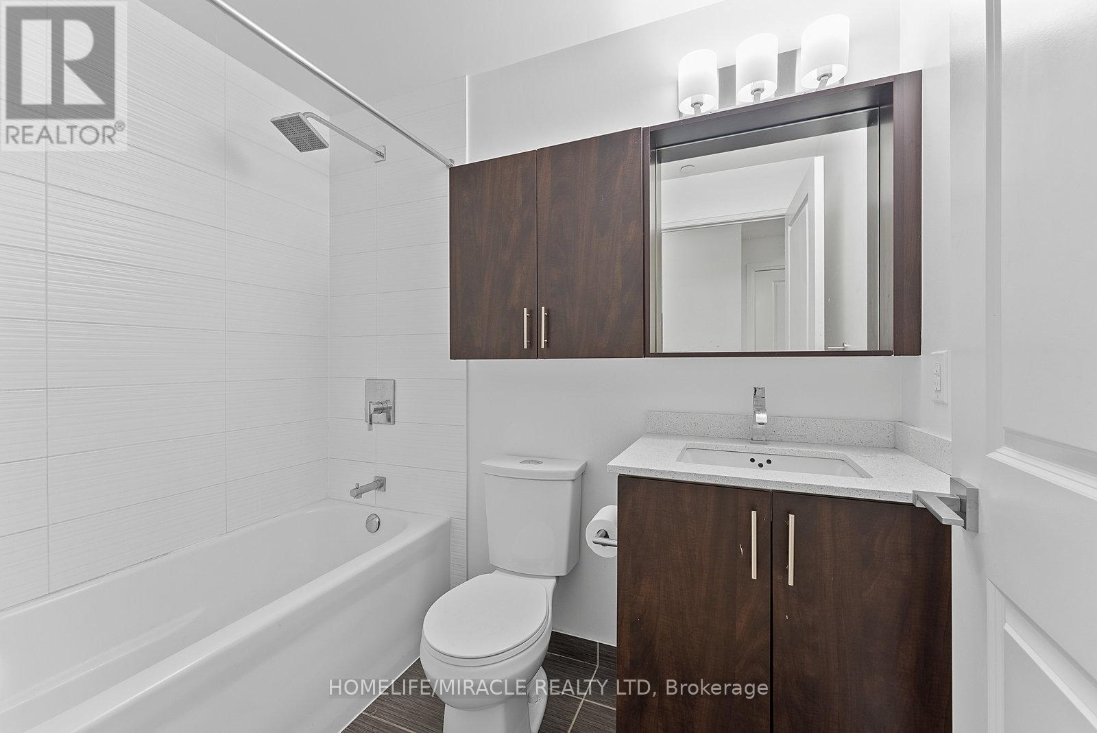 2504 - 3600 Highway 7 Road, Vaughan, Ontario  L4L 0G7 - Photo 17 - N12550408