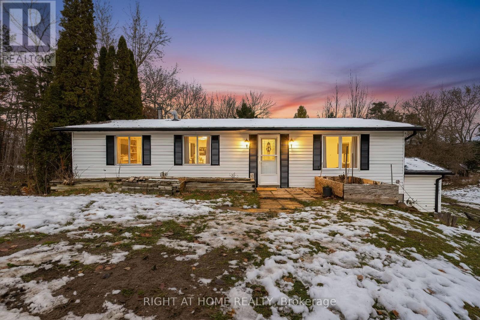 2421 10 Side Road N, New Tecumseth, Ontario  L0G 1W0 - Photo 39 - N12542576