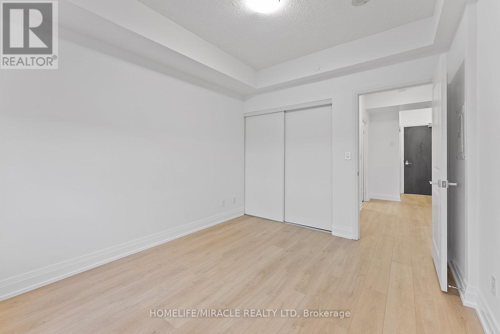 2504 - 3600 Highway 7 Road, Vaughan, Ontario  L4L 0G7 - Photo 15 - N12550408