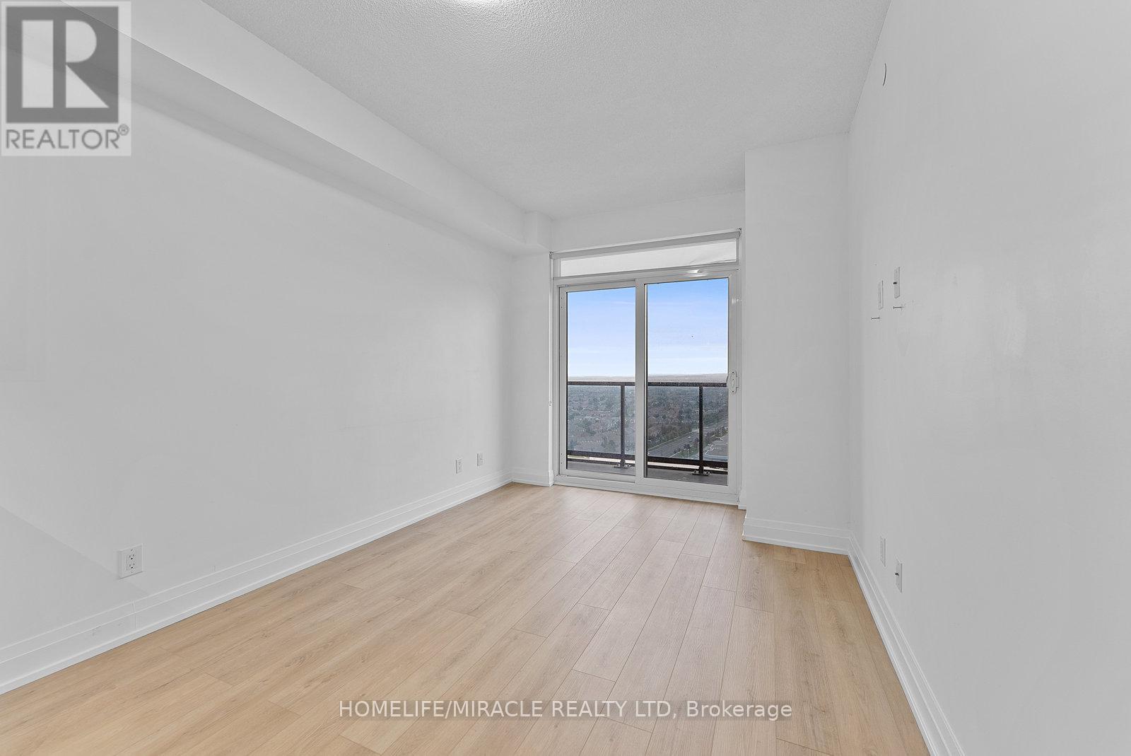 2504 - 3600 Highway 7 Road, Vaughan, Ontario  L4L 0G7 - Photo 7 - N12550408