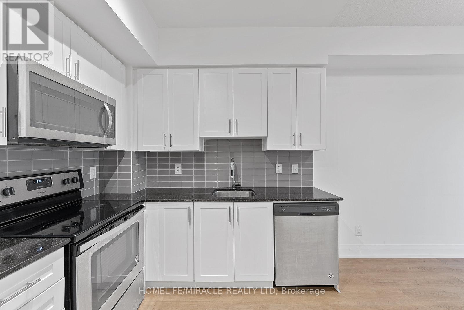 2504 - 3600 Highway 7 Road, Vaughan, Ontario  L4L 0G7 - Photo 12 - N12550408