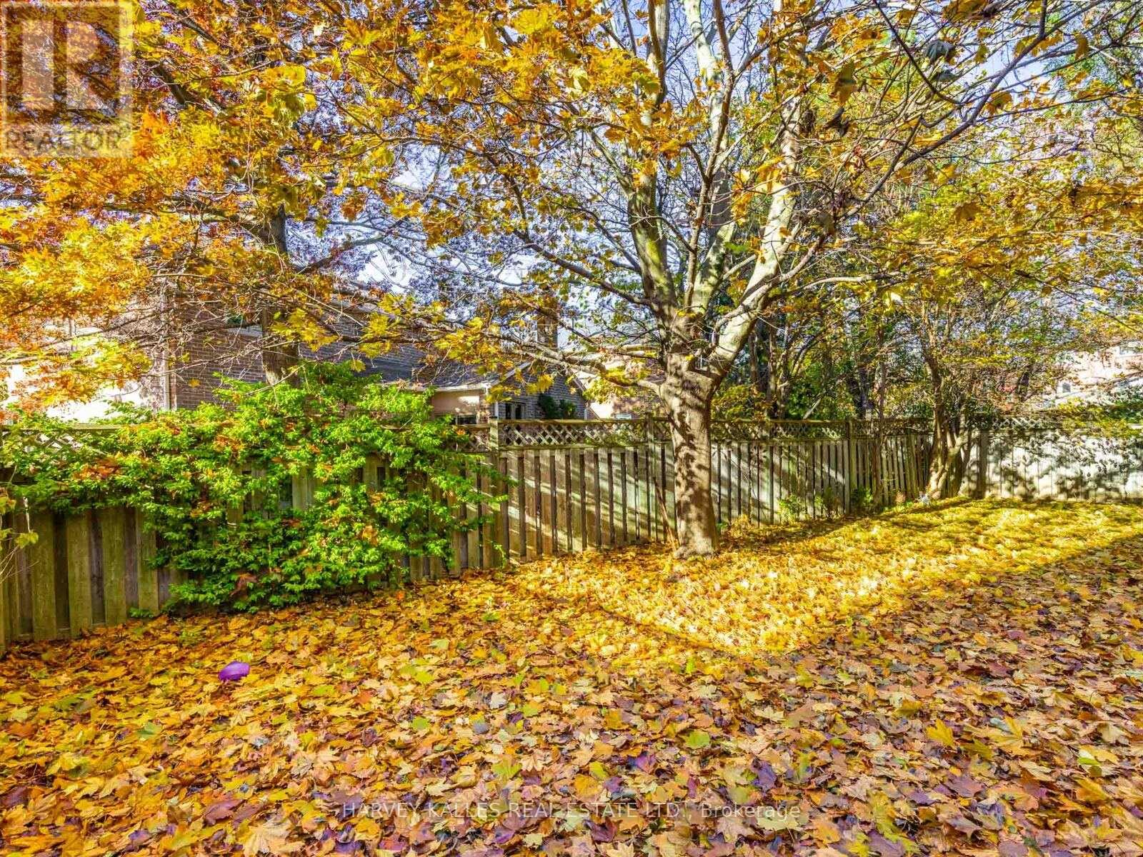 71 Green Acres Road, Vaughan, Ontario  L4J 4S2 - Photo 37 - N12544814