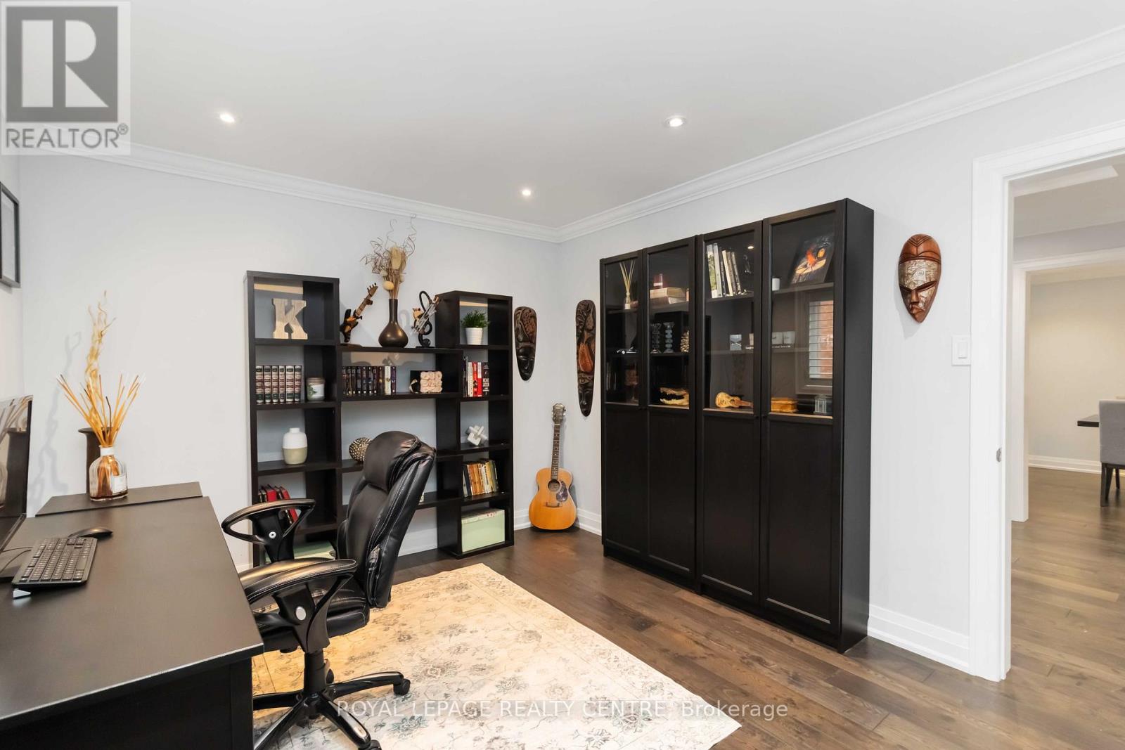 466 Malaga Road, Mississauga, Ontario  L5B 3W2 - Photo 12 - W12510290