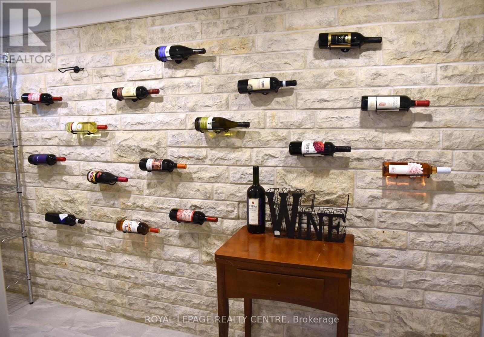 466 Malaga Road, Mississauga, Ontario  L5B 3W2 - Photo 30 - W12510290