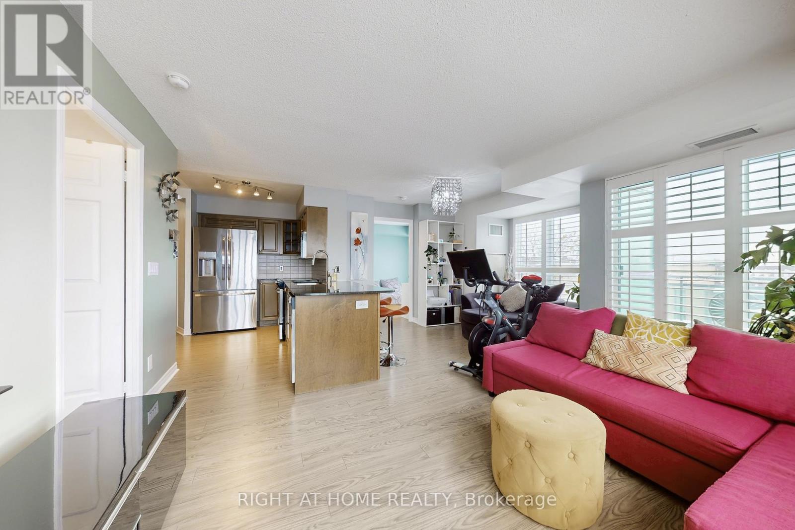 230 - 60 Fairfax Crescent, Toronto, Ontario  M1L 0E1 - Photo 16 - E12550736