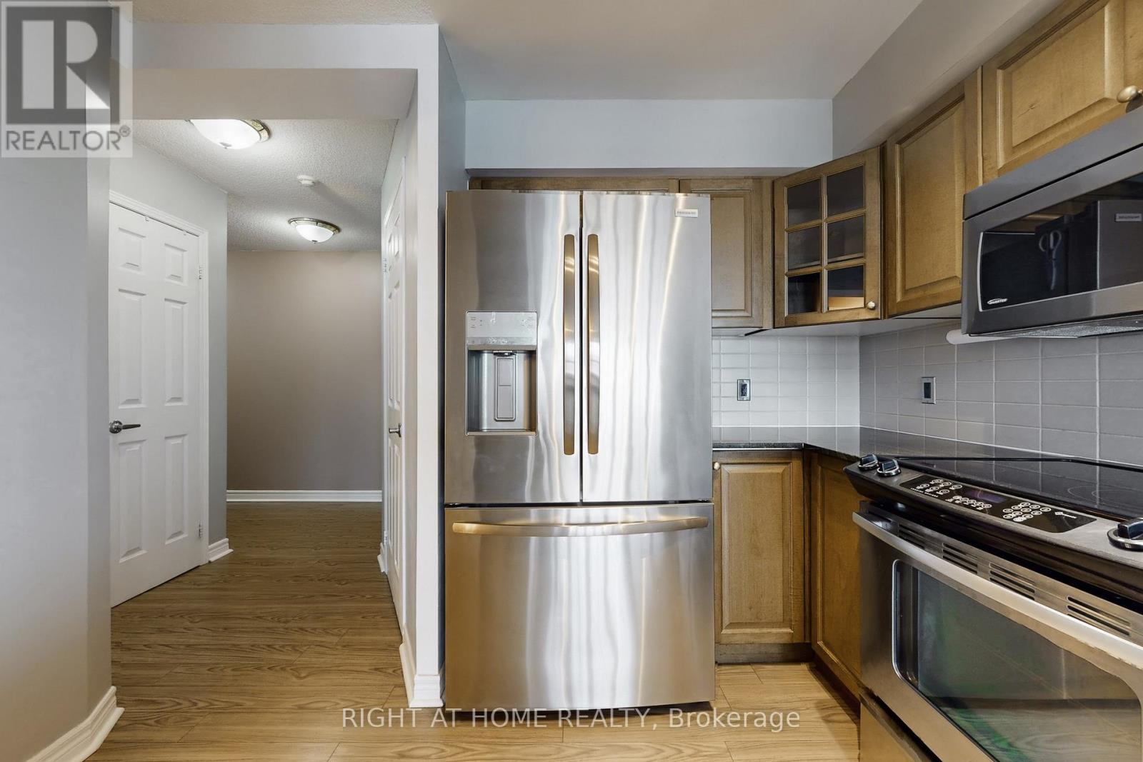 230 - 60 Fairfax Crescent, Toronto, Ontario  M1L 0E1 - Photo 22 - E12550736