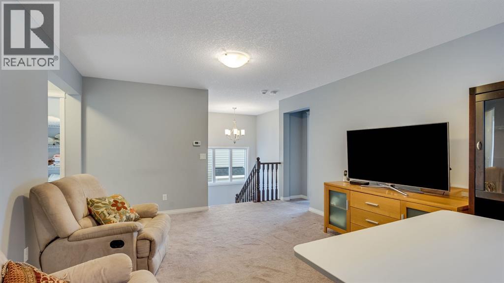 343 Hillcrest Heights Sw, Airdrie, Alberta  T4B 4C1 - Photo 31 - A2266091