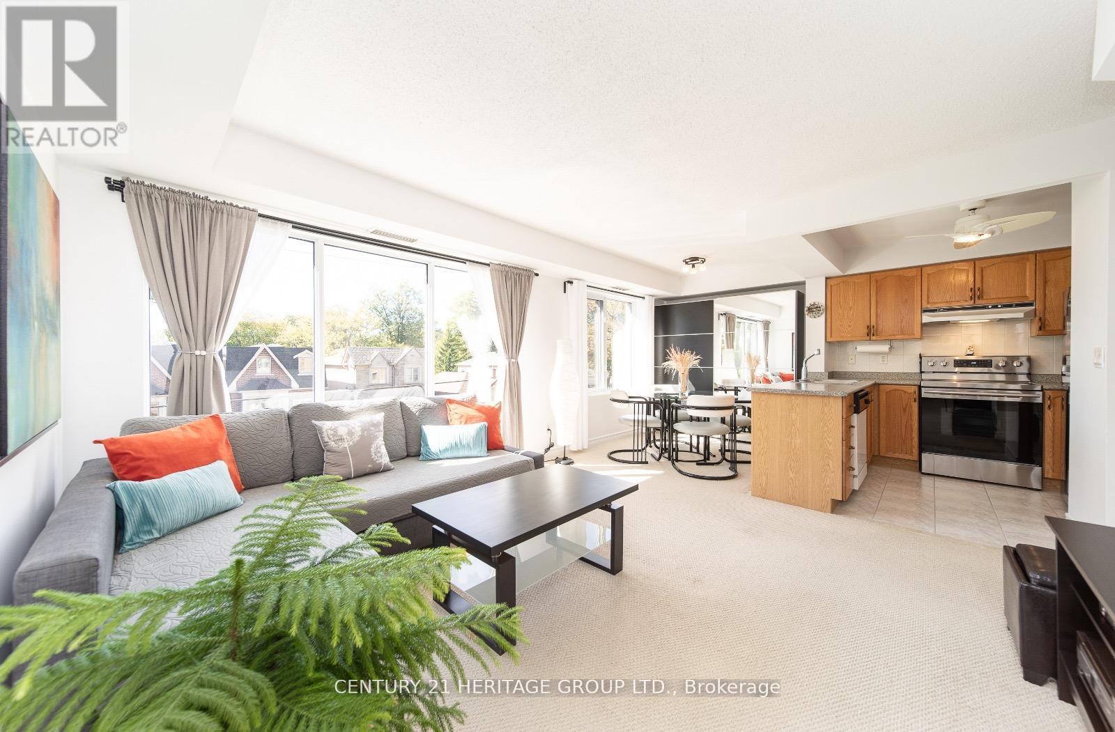 303 - 211 Randolph Road, Toronto, Ontario M4G 4H1 - Photo 6 - C12550560