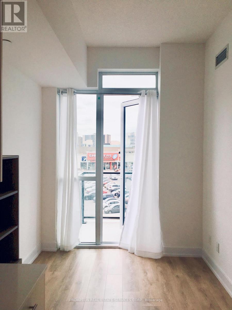 421 - 128 Fairview Mall Drive, Toronto, Ontario  M2J 0E8 - Photo 5 - C12550562