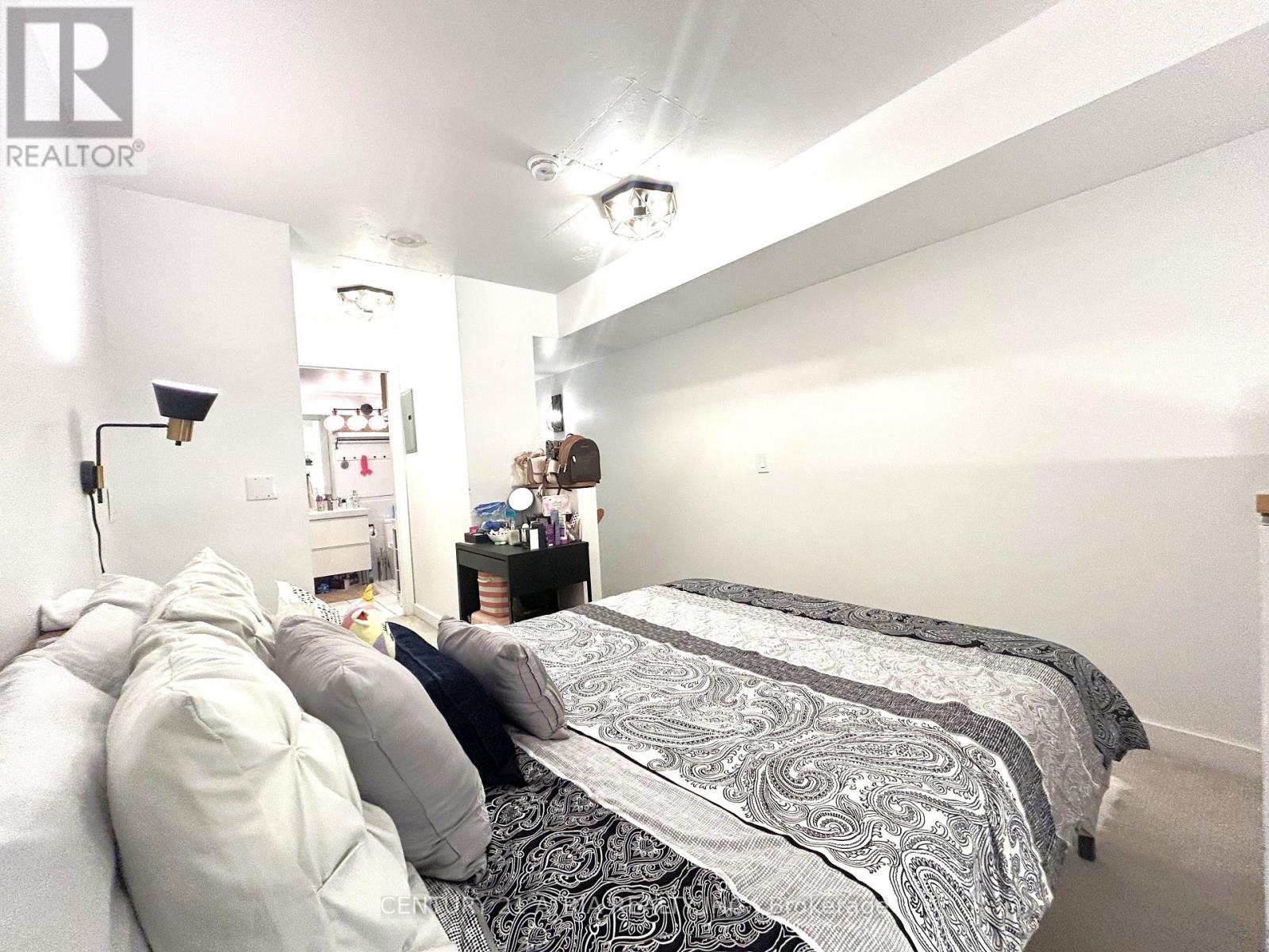 205 - 255 Richmond Street E, Toronto, Ontario  M5A 4T7 - Photo 12 - C12550658