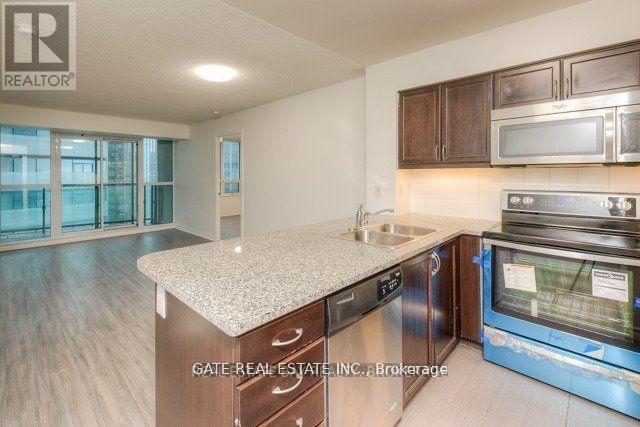 3309 - 19 Grand Trunk Crescent, Toronto, Ontario  M5J 3A3 - Photo 4 - C12550668