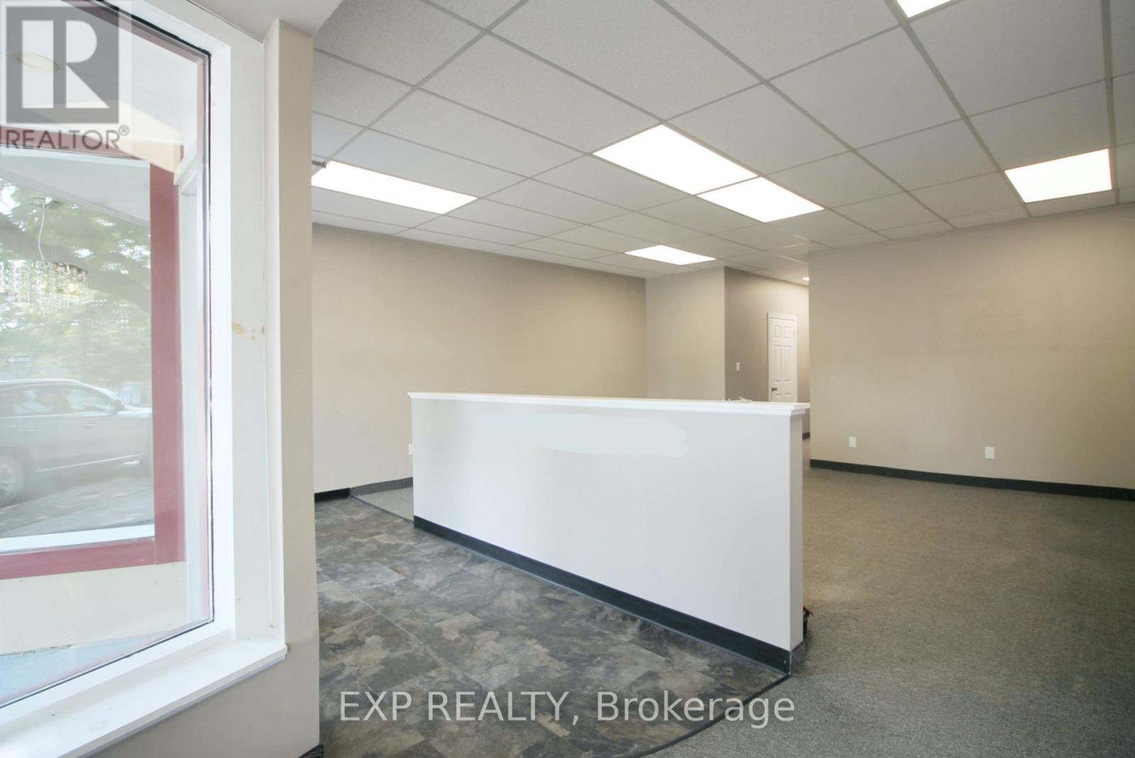 131 John Street, Greater Napanee, Ontario  K7R 1J8 - Photo 4 - X12550682