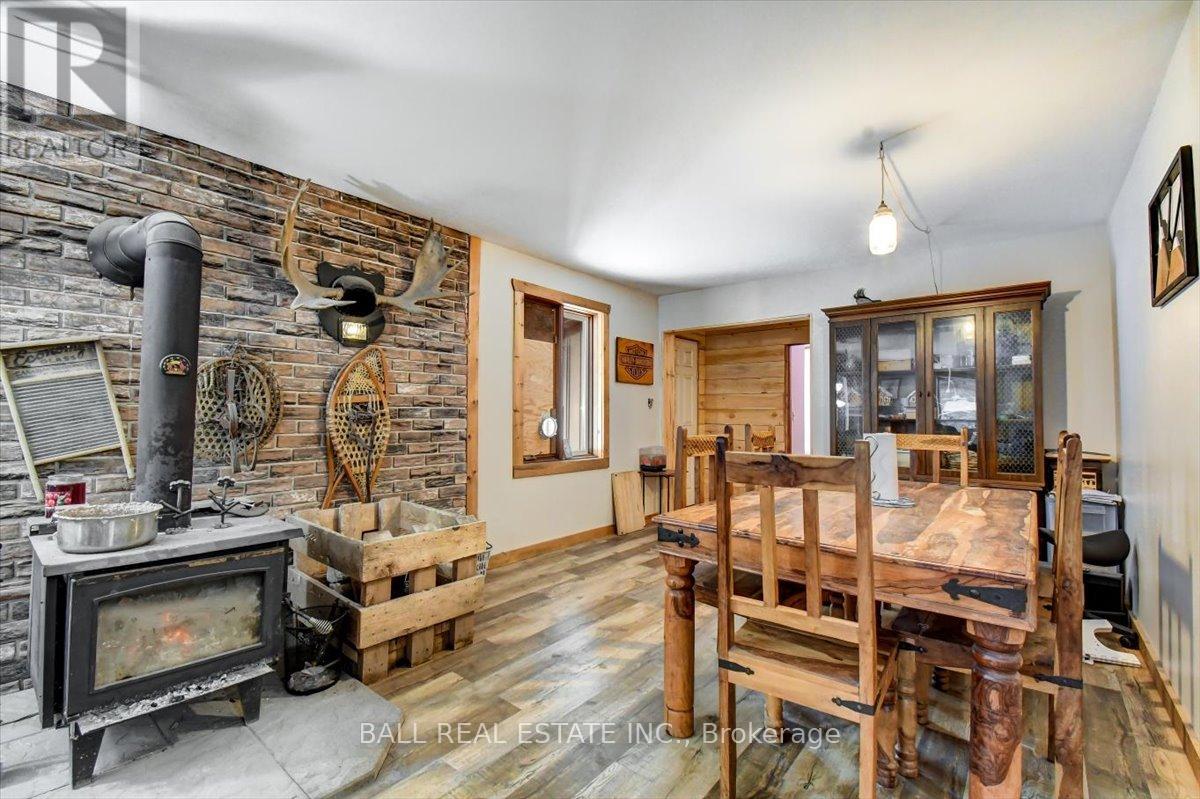 7 Upper Turriff Road, Bancroft, Ontario  K0L 2L0 - Photo 6 - X12550874