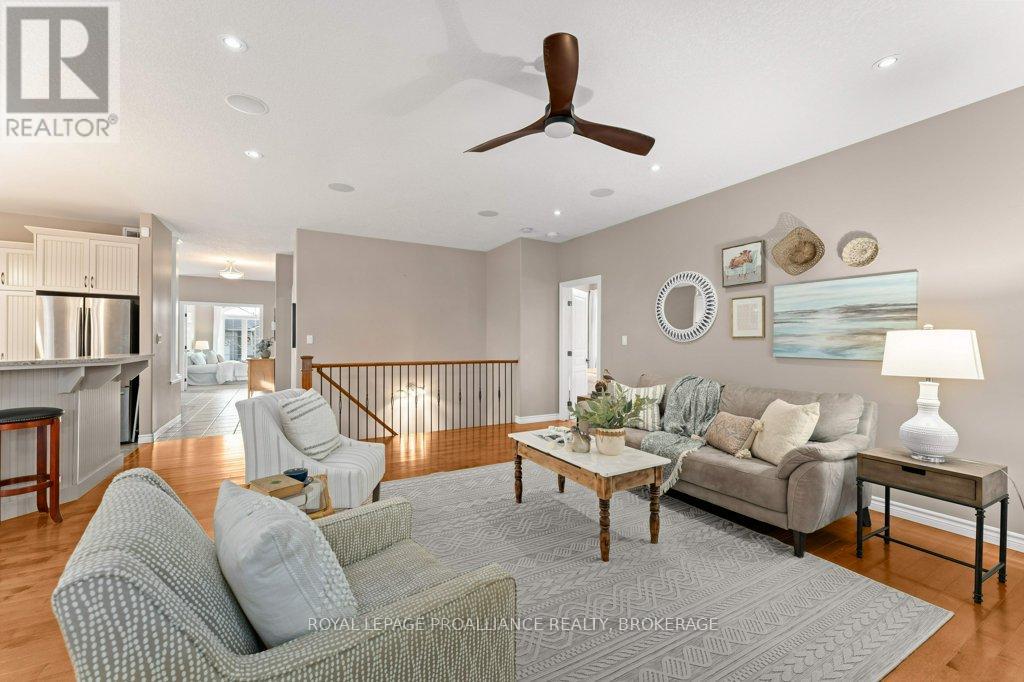 524 Baldwin Court, Kingston, Ontario K7P 0C8 - Photo 11 - X12550700