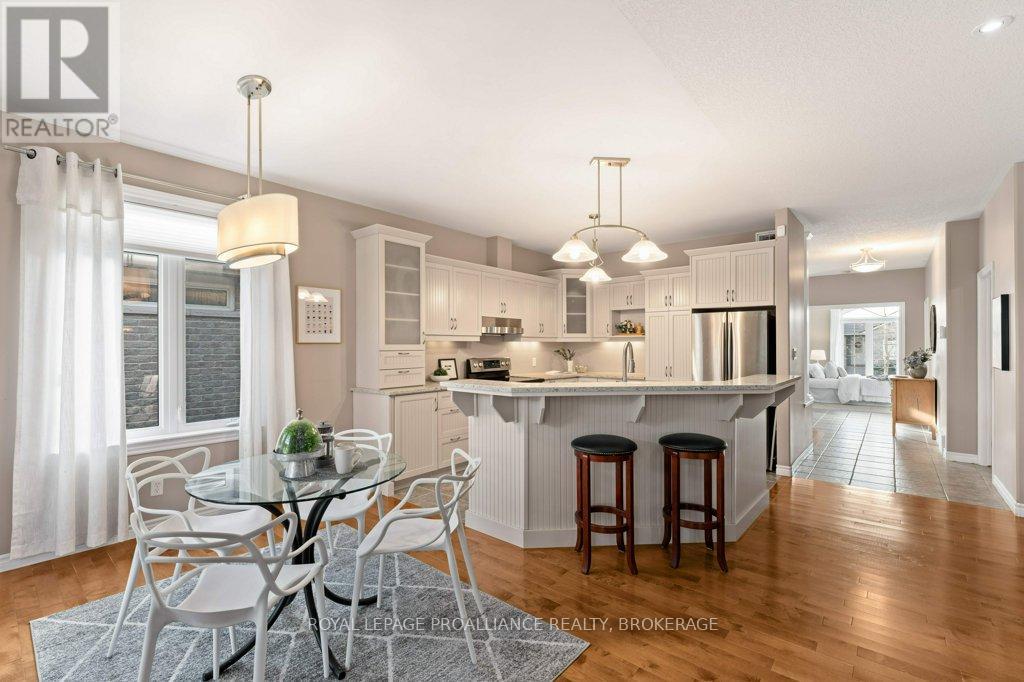 524 Baldwin Court, Kingston, Ontario K7P 0C8 - Photo 12 - X12550700