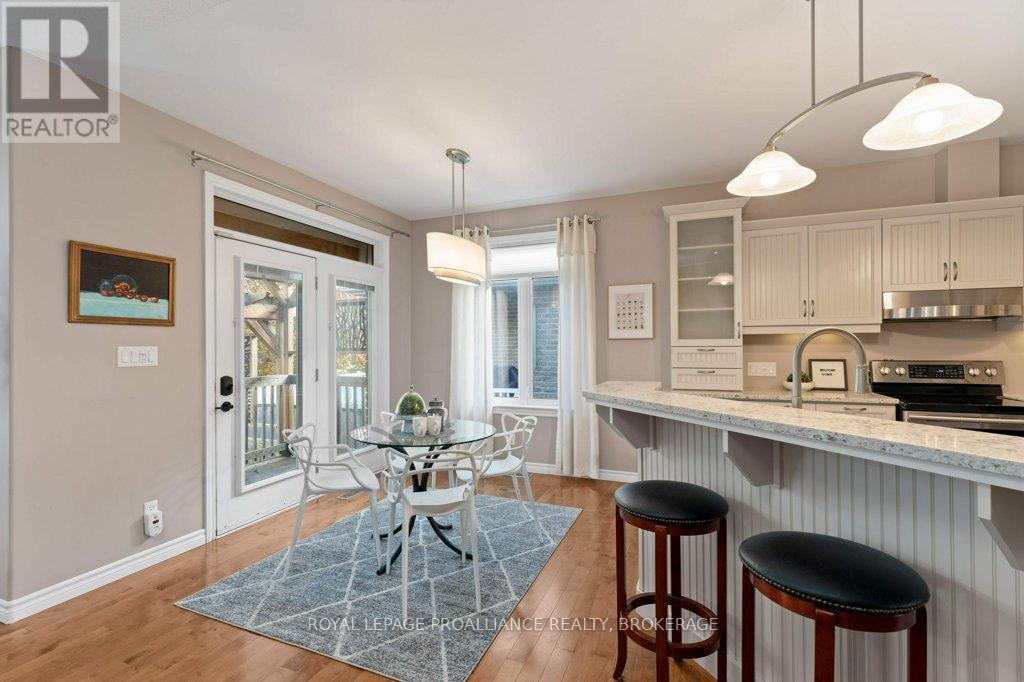 524 Baldwin Court, Kingston, Ontario K7P 0C8 - Photo 13 - X12550700