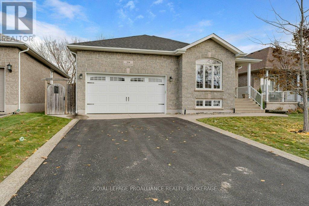 524 Baldwin Court, Kingston, Ontario K7P 0C8 - Photo 2 - X12550700