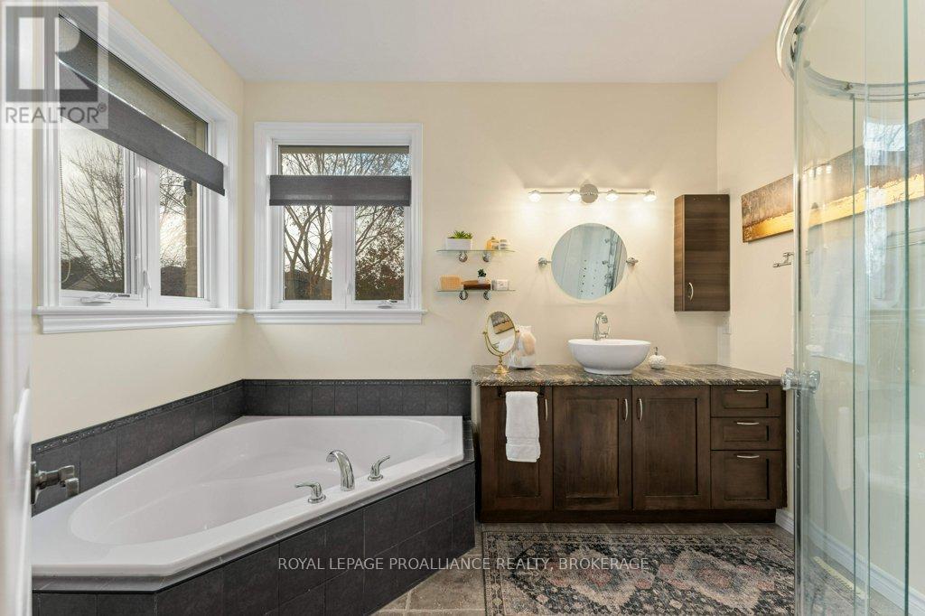 524 Baldwin Court, Kingston, Ontario K7P 0C8 - Photo 20 - X12550700