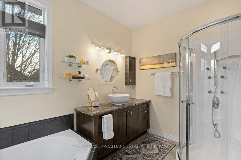 524 Baldwin Court, Kingston, Ontario K7P 0C8 - Photo 22 - X12550700