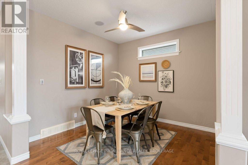 524 Baldwin Court, Kingston, Ontario K7P 0C8 - Photo 5 - X12550700