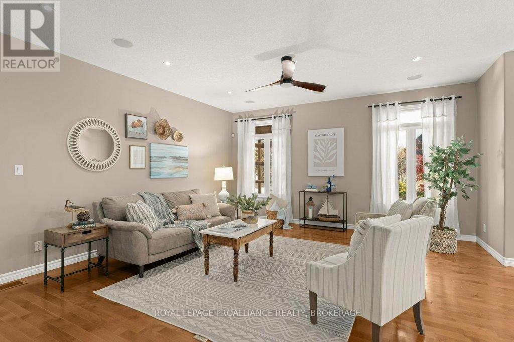 524 Baldwin Court, Kingston, Ontario K7P 0C8 - Photo 9 - X12550700