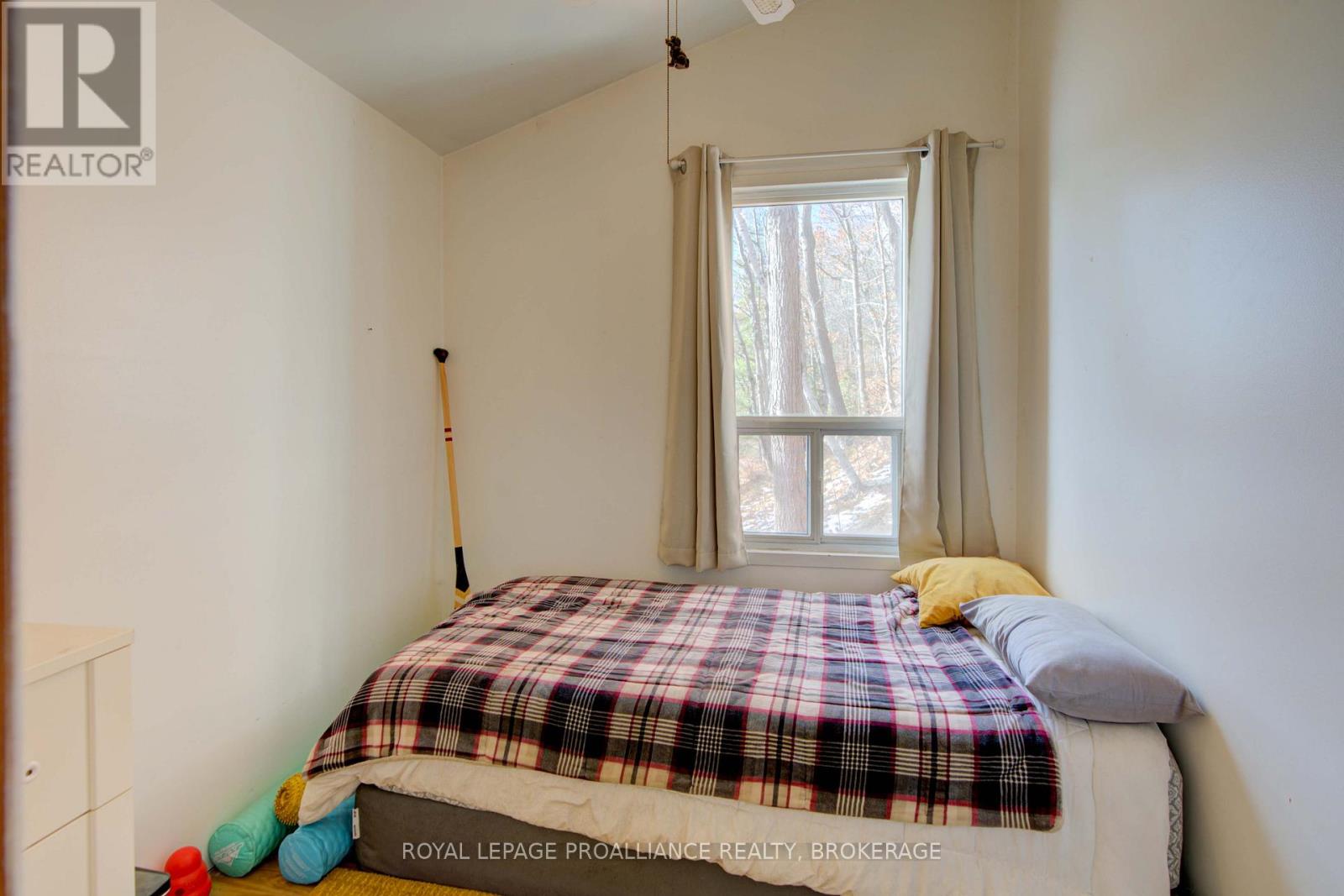 72 Dragonfly Lane, Frontenac, Ontario K0H 2L0 - Photo 27 - X12550770