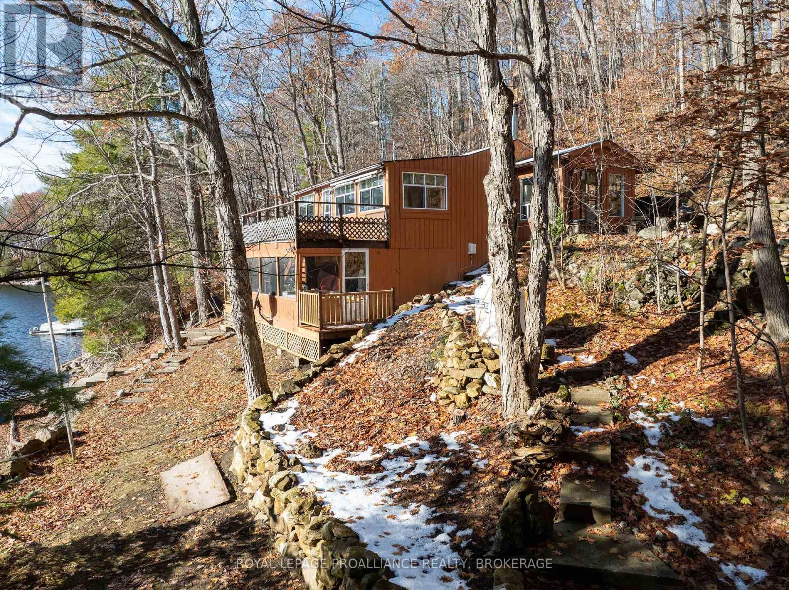 72 Dragonfly Lane, Frontenac, Ontario K0H 2L0 - Photo 5 - X12550770