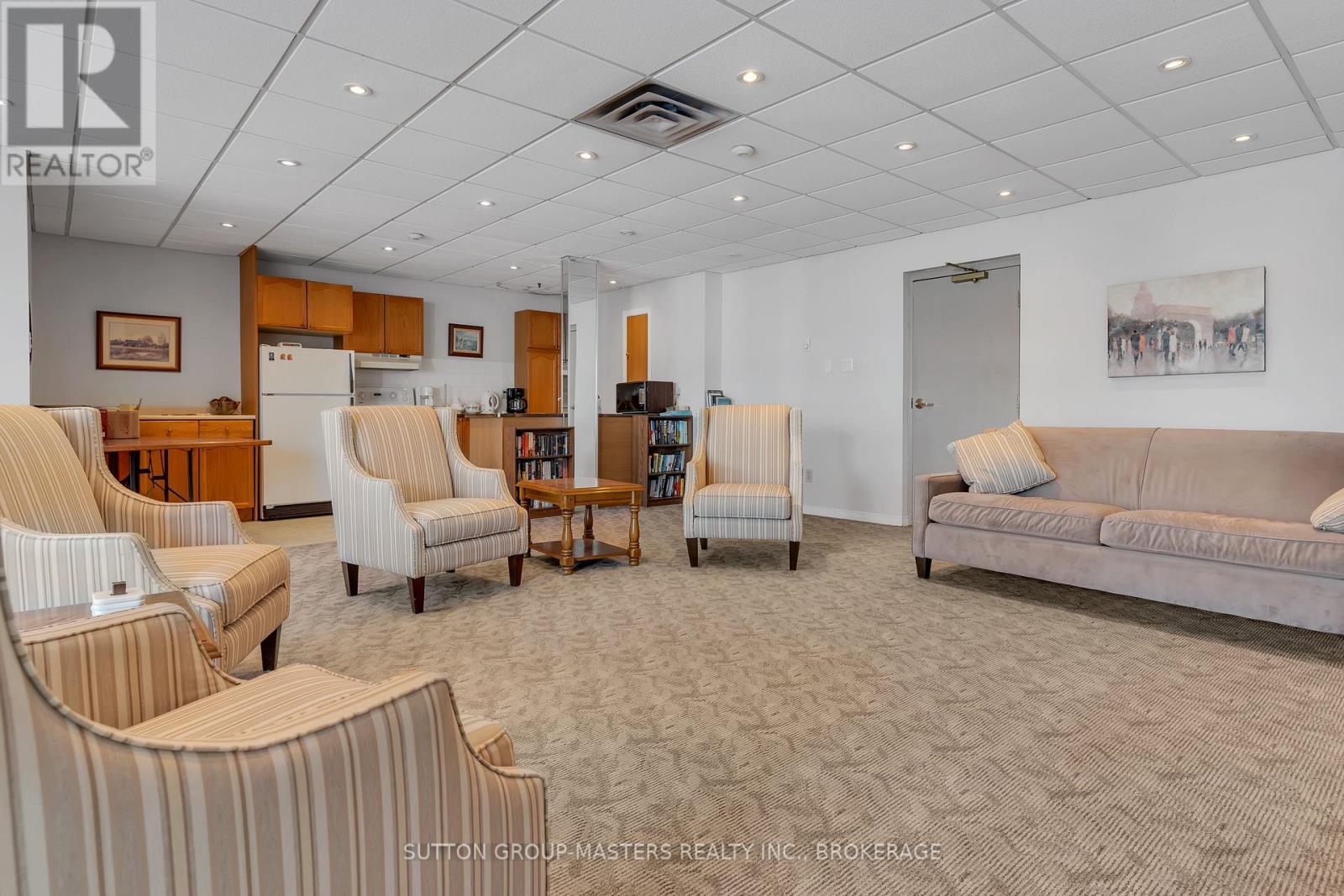 311 - 675 Davis Drive, Kingston, Ontario K7M 8L5 - Photo 35 - X12550786