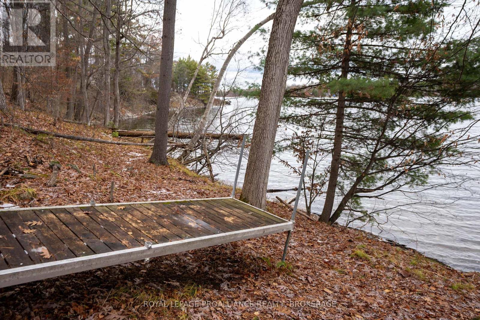 Pt Lt 1 Whites Point Road, Rideau Lakes, Ontario K0H 2N0 - Photo 24 - X12550890