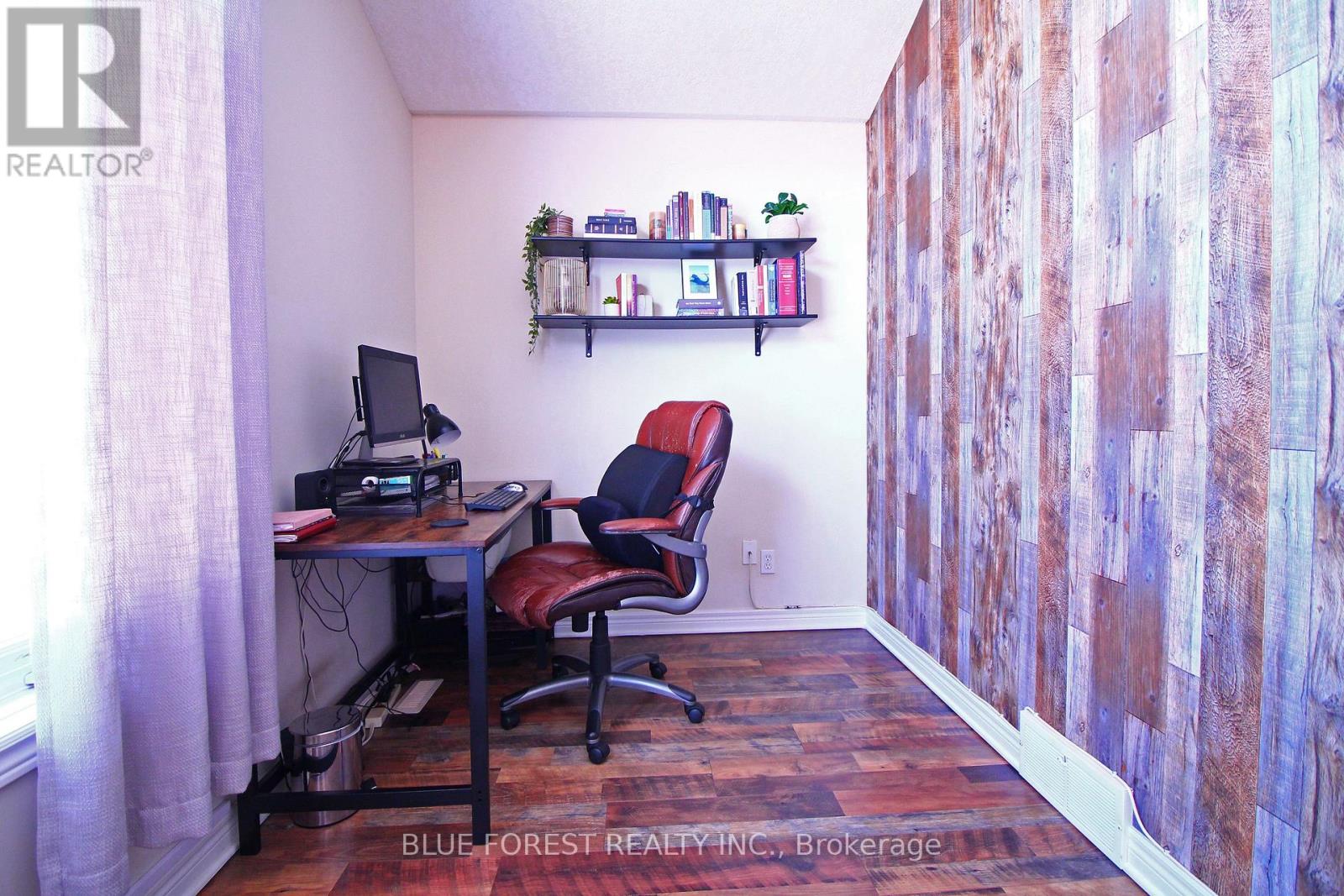 682 Hedgerow Place, London North, Ontario  N5X 4L6 - Photo 20 - X12550750