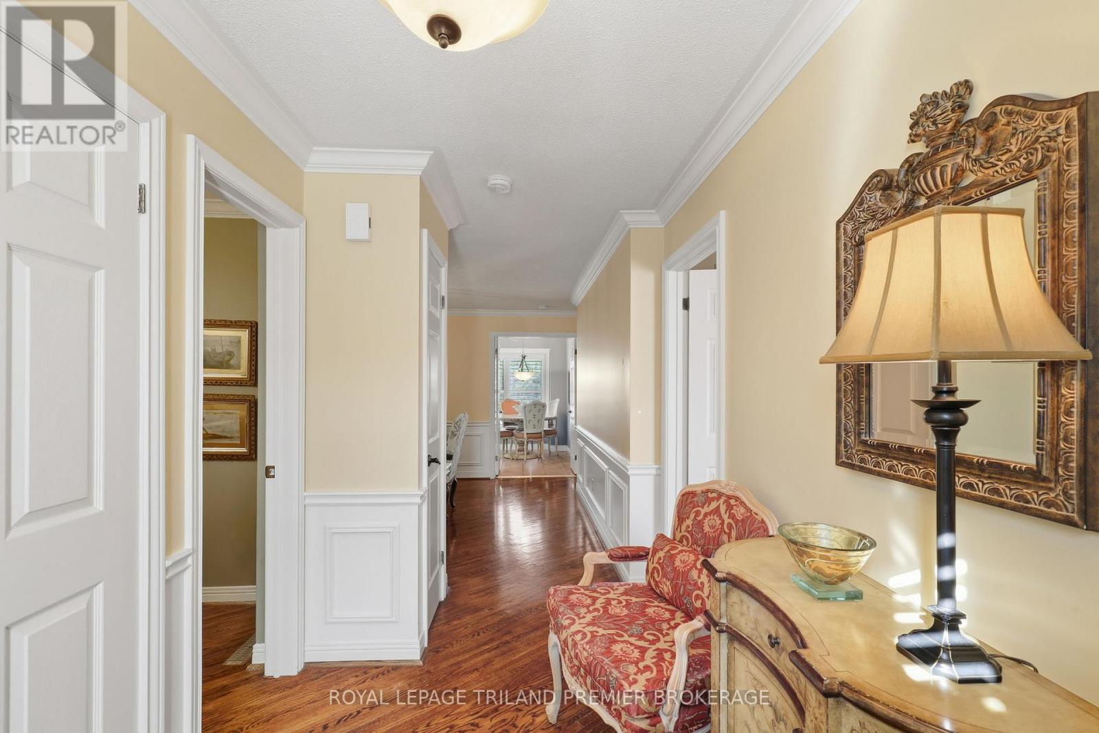 56 - 50 Fiddlers Green Road, London North, Ontario N6H 4T4 - Photo 12 - X12550774