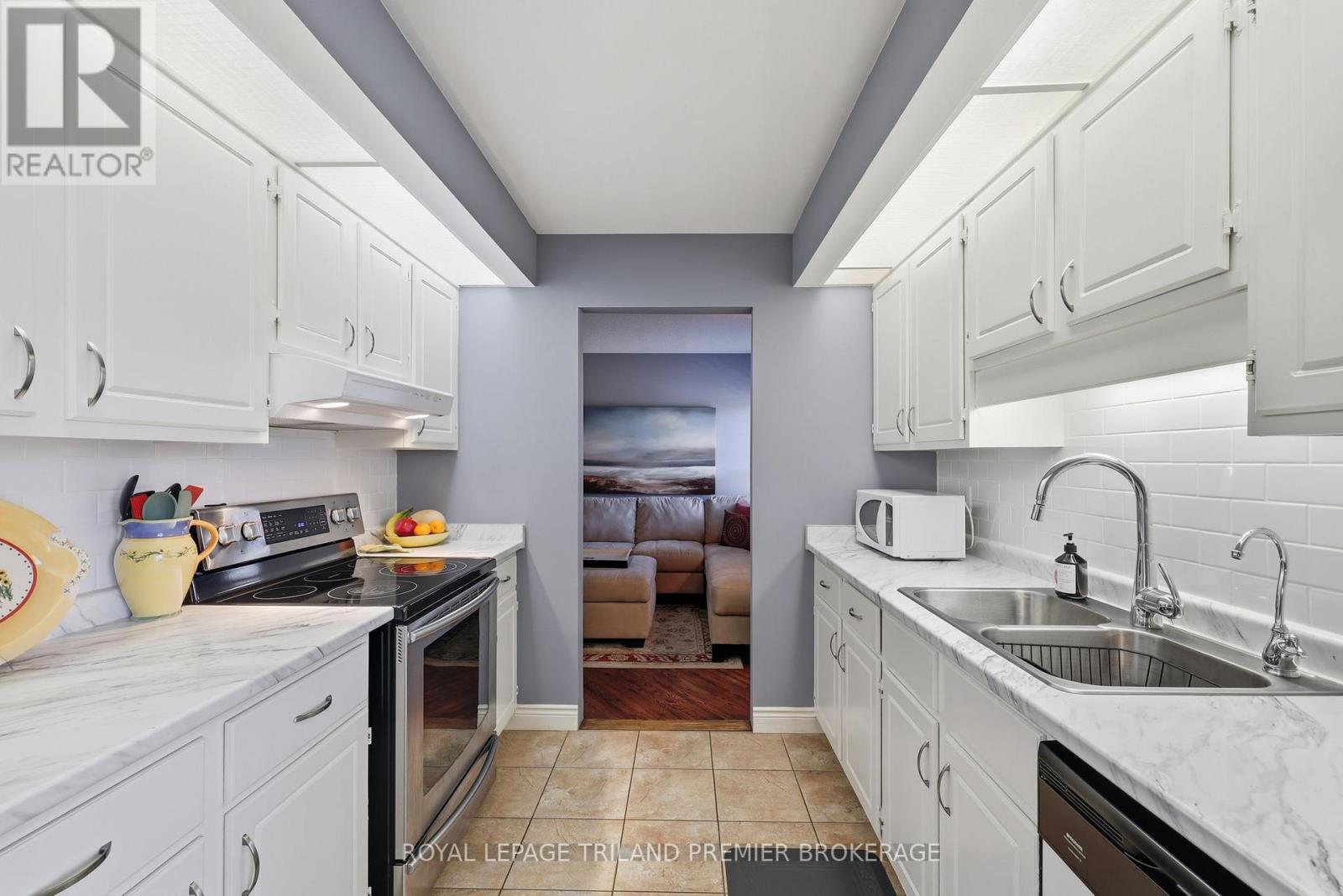 56 - 50 Fiddlers Green Road, London North, Ontario N6H 4T4 - Photo 22 - X12550774