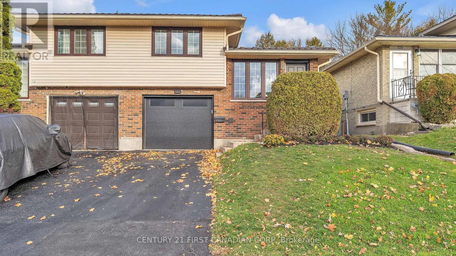 330 Southcrest Drive, London South, Ontario  N6J 1N4 - Photo 1 - X12550916