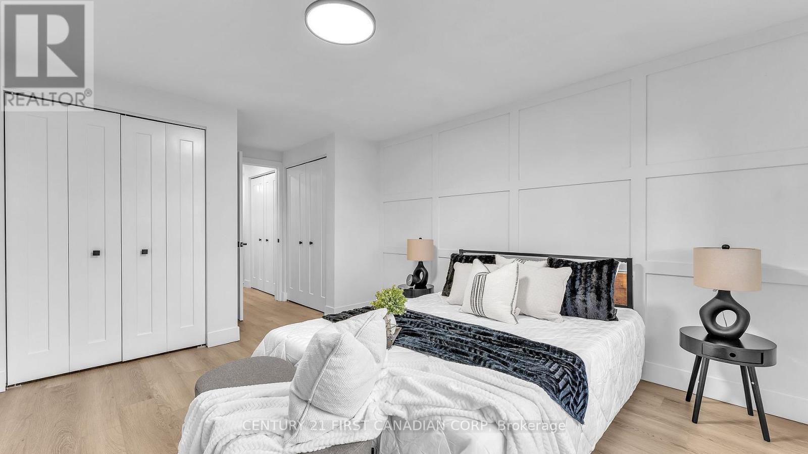 330 Southcrest Drive, London South, Ontario  N6J 1N4 - Photo 18 - X12550916