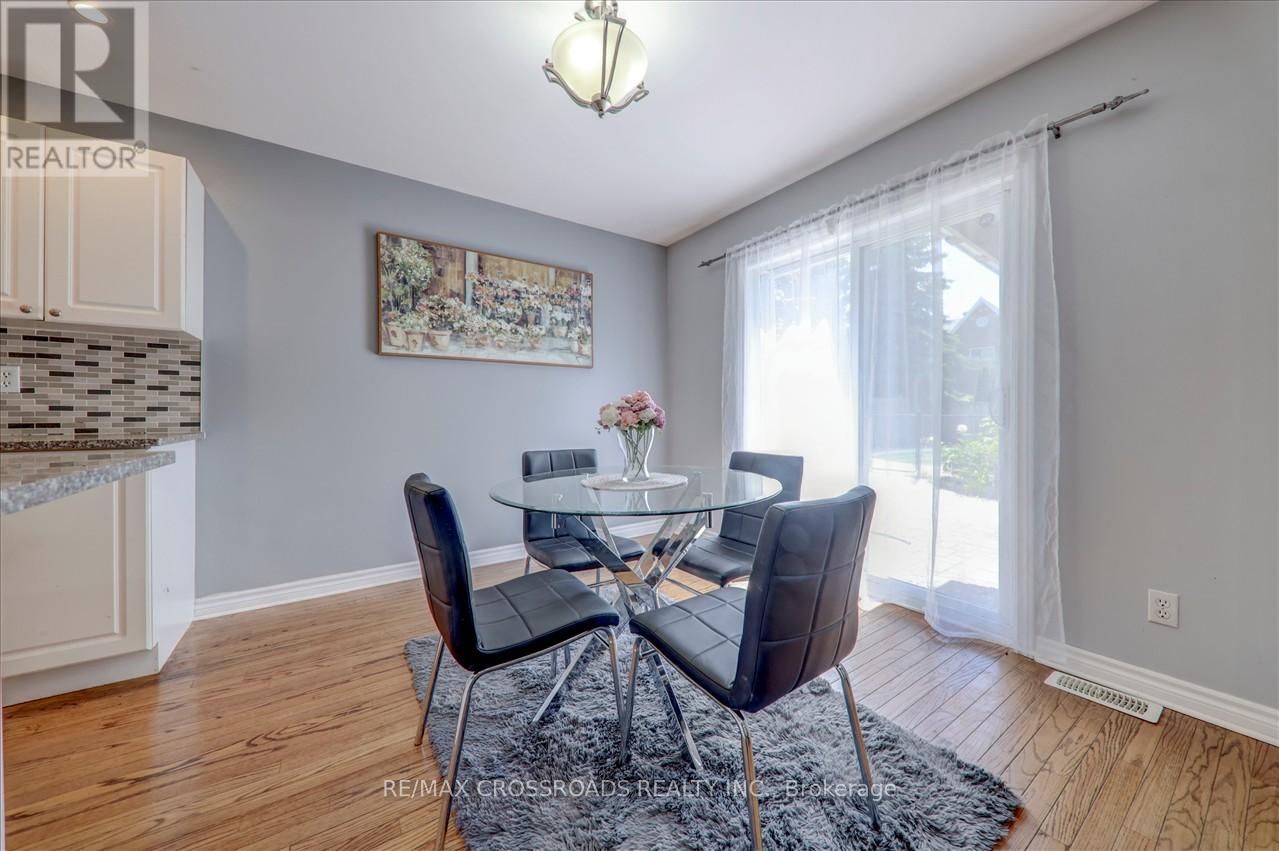 32 Dart Court, Clarington, Ontario  L1C 5C6 - Photo 13 - E12550654