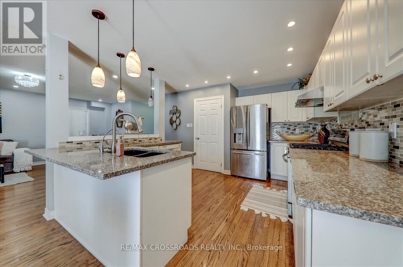 32 Dart Court, Clarington, Ontario  L1C 5C6 - Photo 15 - E12550654