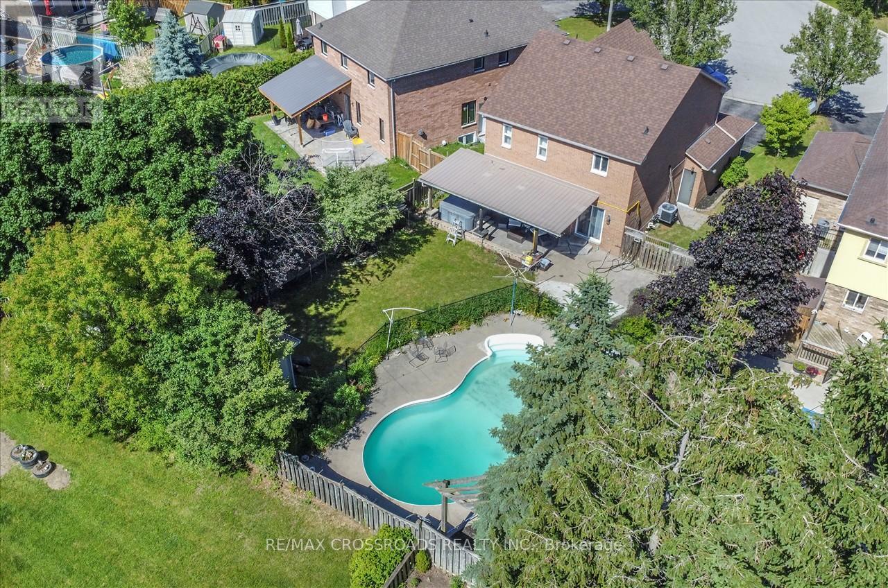 32 Dart Court, Clarington, Ontario  L1C 5C6 - Photo 44 - E12550654