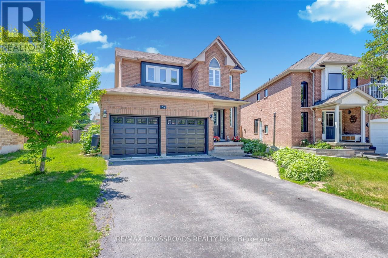 32 Dart Court, Clarington, Ontario  L1C 5C6 - Photo 6 - E12550654