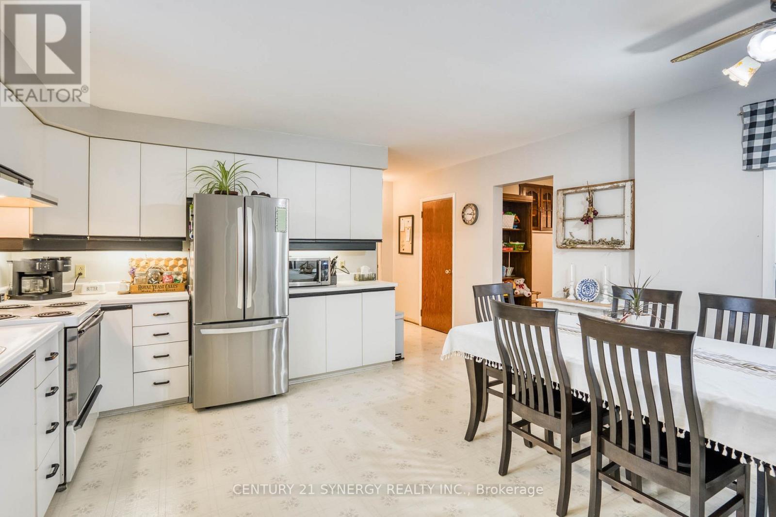 18160 7 Highway, Tay Valley, Ontario K7H 3C6 - Photo 10 - X12550818