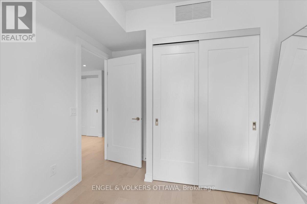 201 - 11 Galt Street, Ottawa, Ontario  K1S 4R2 - Photo 15 - X12550934